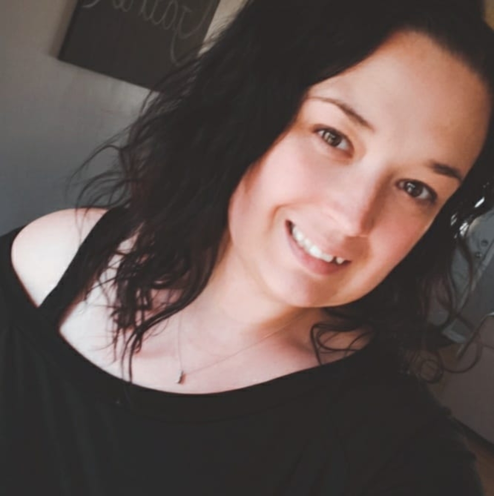 Meet your Posher, Melissa